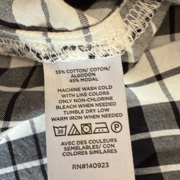 Ann Taylor Loft Women’s Shirt Small Plaid Black White  NEW 933 - Picture 4 of 4